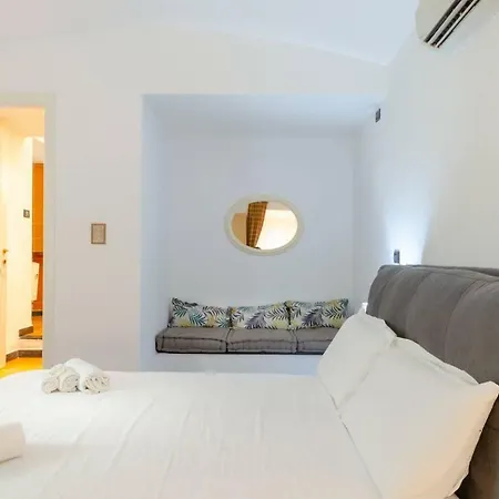 Hintown Vicino Al Castello De Albertis Appartement Gênes