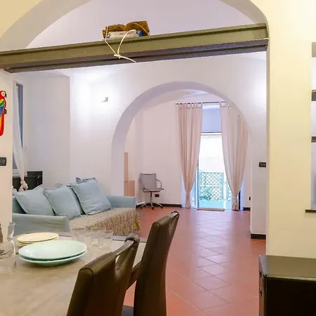 Appartement Hintown Vicino Al Castello De Albertis
